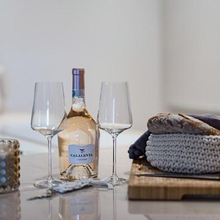 וואלכסי Apartment Hideaway - Stylisch, Ruhig, Topausstattung, Infrarotsauna, Dachterrasse מראה חיצוני תמונה
